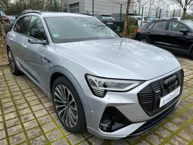 Серый Ауди E-Tron, объемом двигателя 0 л и пробегом 25 тыс. км за 54123 $, фото 4 на Automoto.ua