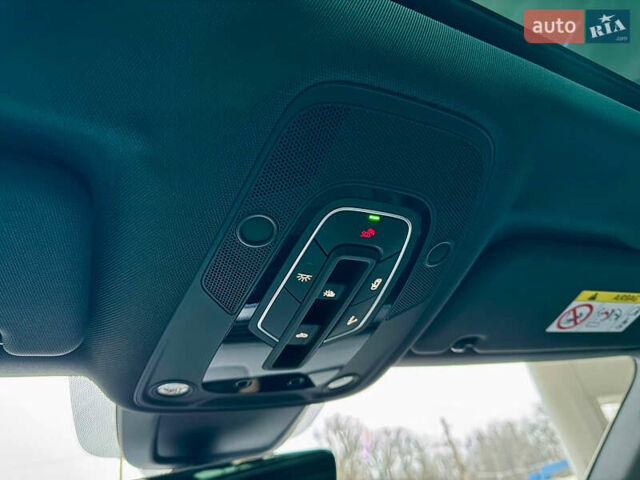 Серый Ауди E-Tron, объемом двигателя 0 л и пробегом 39 тыс. км за 44500 $, фото 68 на Automoto.ua