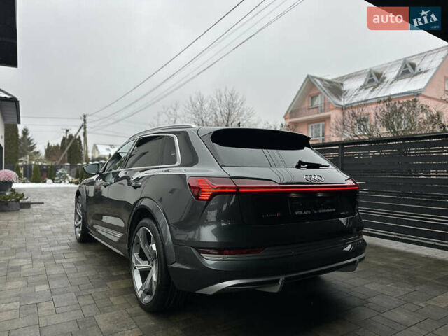 Серый Ауди E-Tron, объемом двигателя 0 л и пробегом 48 тыс. км за 49999 $, фото 9 на Automoto.ua
