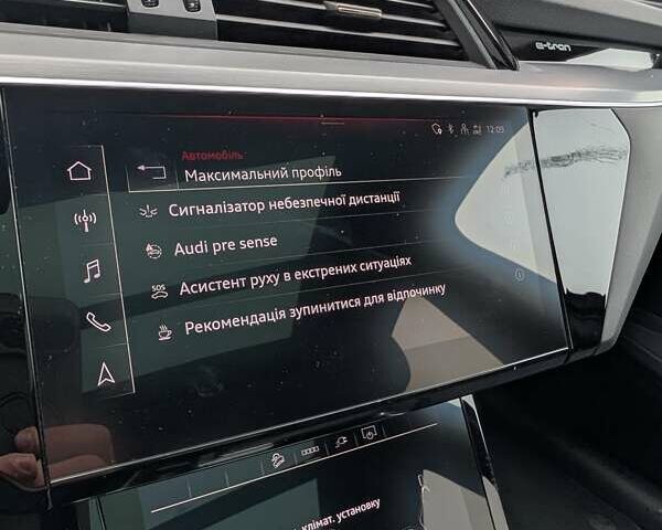Серый Ауди E-Tron, объемом двигателя 0 л и пробегом 41 тыс. км за 43500 $, фото 20 на Automoto.ua