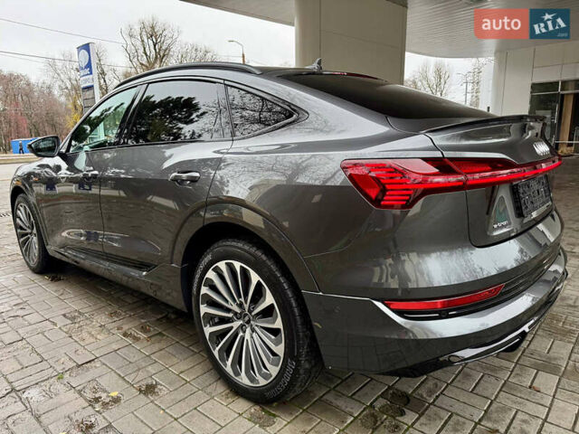 Сірий Ауді E-Tron, об'ємом двигуна 0 л та пробігом 39 тис. км за 46500 $, фото 15 на Automoto.ua