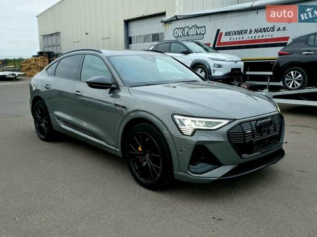 Серый Ауди E-Tron, объемом двигателя 0 л и пробегом 149 тыс. км за 36900 $, фото 3 на Automoto.ua