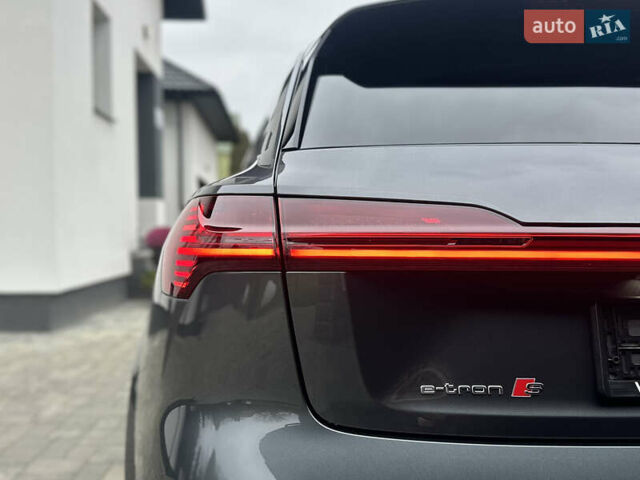 Сірий Ауді E-Tron, об'ємом двигуна 0 л та пробігом 48 тис. км за 49999 $, фото 34 на Automoto.ua