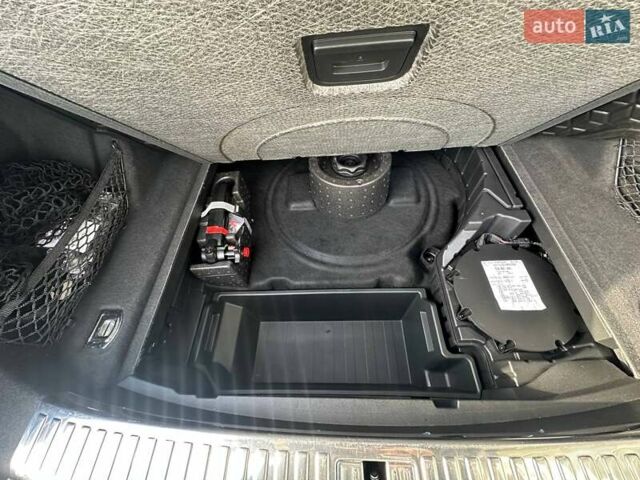 Сірий Ауді E-Tron, об'ємом двигуна 0 л та пробігом 27 тис. км за 53990 $, фото 23 на Automoto.ua