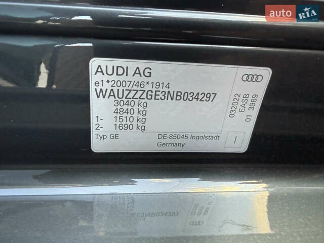 Серый Ауди E-Tron, объемом двигателя 0 л и пробегом 13 тыс. км за 36500 $, фото 34 на Automoto.ua