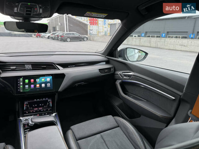 Ауди E-Tron 2022 в Виннице на Automoto.ua Серый Ауди E-Tron, объемом двигателя 0 л и пробегом 150 тыс. км за 39207 $, фото 33 на Automoto.ua