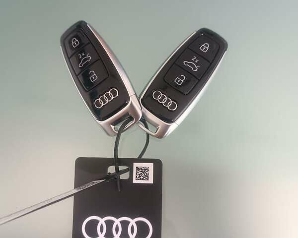 Серый Ауди E-Tron, объемом двигателя 0 л и пробегом 43 тыс. км за 48900 $, фото 24 на Automoto.ua