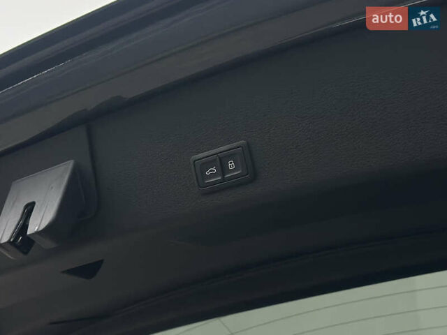 Сірий Ауді E-Tron, об'ємом двигуна 0 л та пробігом 48 тис. км за 49999 $, фото 99 на Automoto.ua