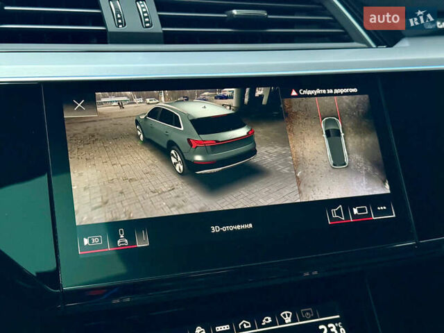 Серый Ауди E-Tron, объемом двигателя 0 л и пробегом 39 тыс. км за 44500 $, фото 67 на Automoto.ua