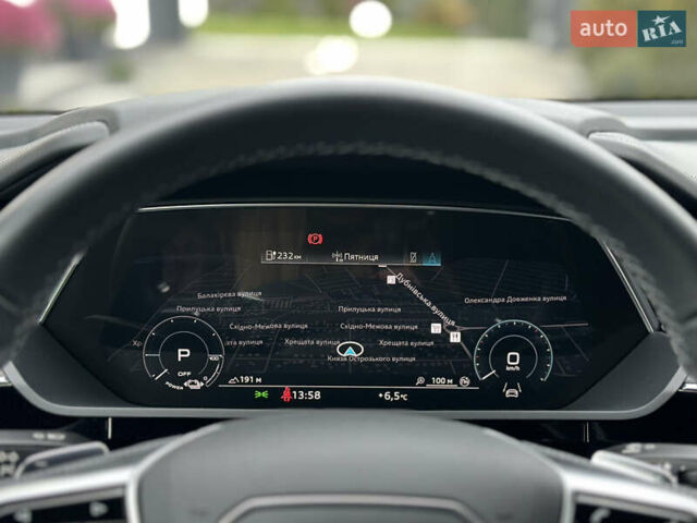 Сірий Ауді E-Tron, об'ємом двигуна 0 л та пробігом 22 тис. км за 49999 $, фото 63 на Automoto.ua