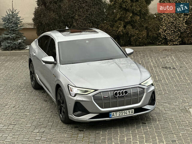 Сірий Ауді E-Tron, об'ємом двигуна 0 л та пробігом 80 тис. км за 39900 $, фото 18 на Automoto.ua