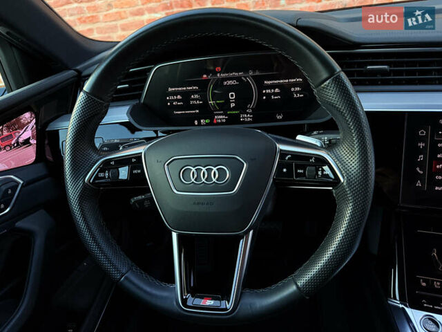 Серый Ауди E-Tron, объемом двигателя 0 л и пробегом 84 тыс. км за 39999 $, фото 30 на Automoto.ua