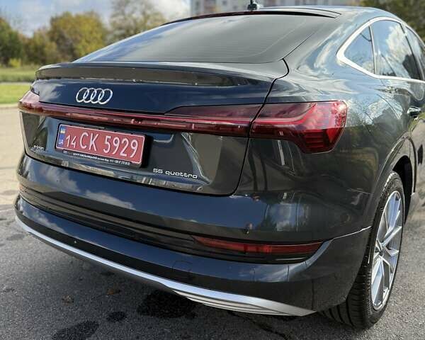Серый Ауди E-Tron, объемом двигателя 0 л и пробегом 31 тыс. км за 40500 $, фото 3 на Automoto.ua