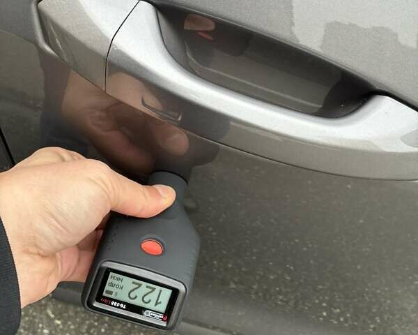 Серый Ауди E-Tron, объемом двигателя 0 л и пробегом 112 тыс. км за 31900 $, фото 130 на Automoto.ua