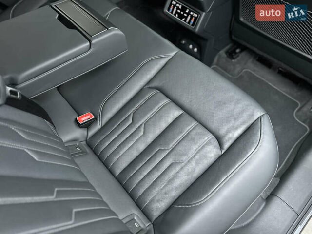 Серый Ауди E-Tron, объемом двигателя 0 л и пробегом 48 тыс. км за 49999 $, фото 85 на Automoto.ua