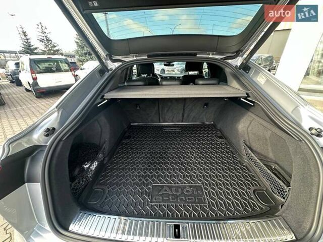 Сірий Ауді E-Tron, об'ємом двигуна 0 л та пробігом 27 тис. км за 53990 $, фото 22 на Automoto.ua