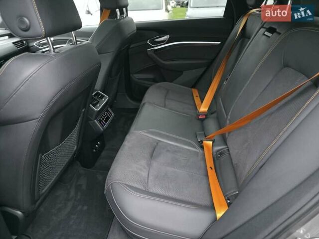 Серый Ауди E-Tron, объемом двигателя 0 л и пробегом 149 тыс. км за 36900 $, фото 15 на Automoto.ua