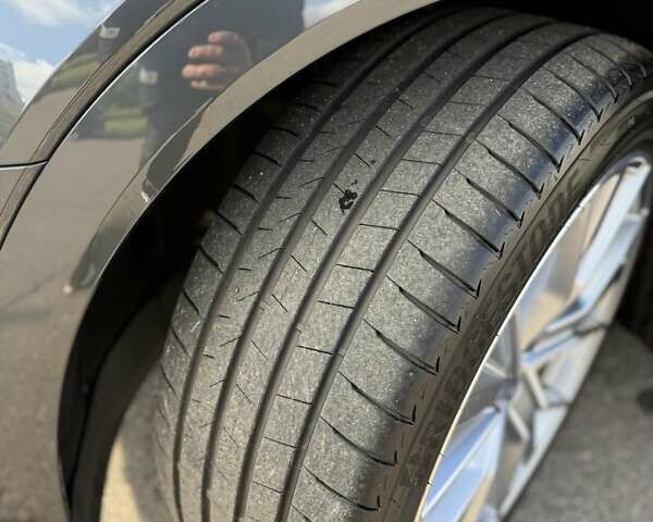 Серый Ауди E-Tron, объемом двигателя 0 л и пробегом 31 тыс. км за 40500 $, фото 26 на Automoto.ua