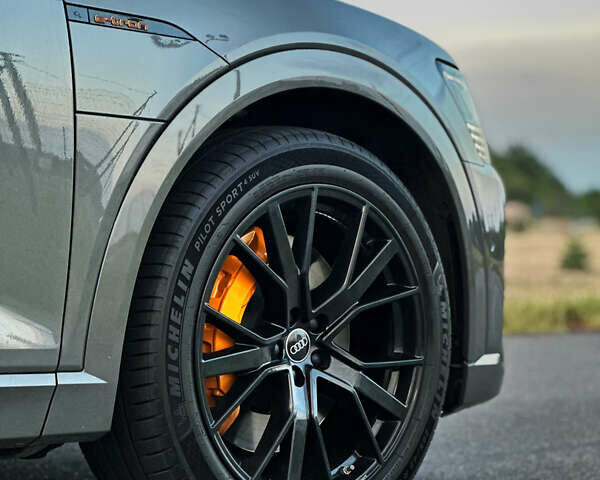 Серый Ауди E-Tron, объемом двигателя 0 л и пробегом 63 тыс. км за 40999 $, фото 18 на Automoto.ua