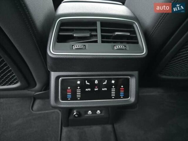 Серый Ауди E-Tron, объемом двигателя 0 л и пробегом 149 тыс. км за 36900 $, фото 16 на Automoto.ua