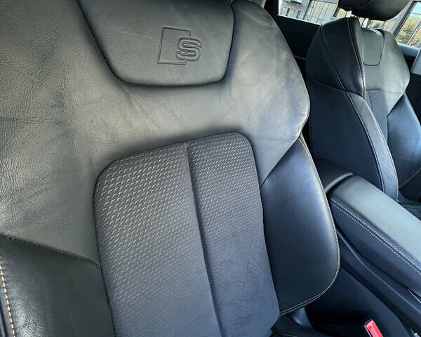 Серый Ауди E-Tron, объемом двигателя 0 л и пробегом 18 тыс. км за 42500 $, фото 27 на Automoto.ua