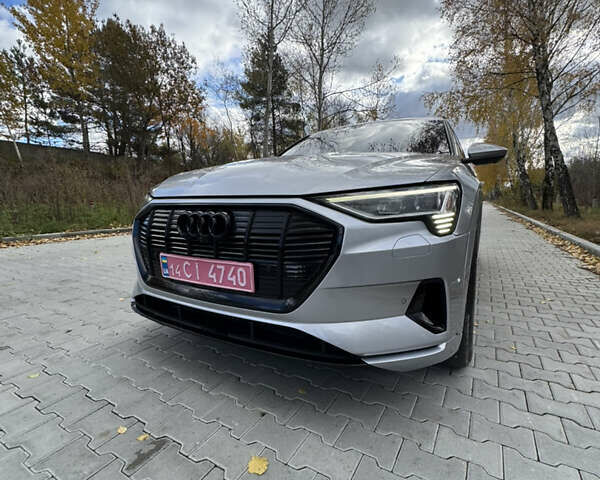 Серый Ауди E-Tron, объемом двигателя 0 л и пробегом 145 тыс. км за 29500 $, фото 28 на Automoto.ua