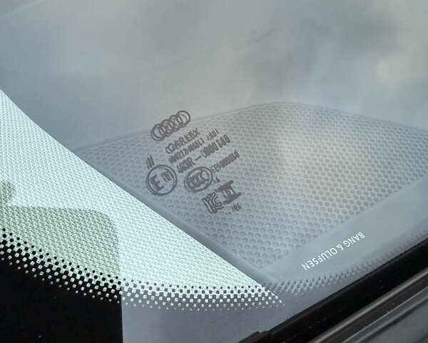 Серый Ауди E-Tron, объемом двигателя 0 л и пробегом 197 тыс. км за 23900 $, фото 48 на Automoto.ua