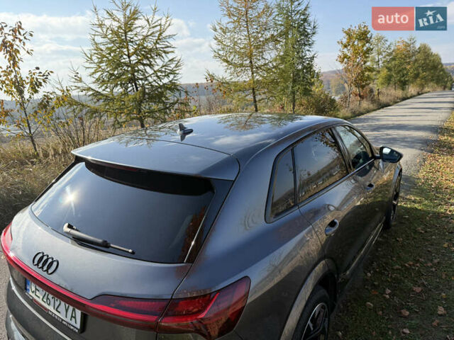 Серый Ауди E-Tron, объемом двигателя 0 л и пробегом 65 тыс. км за 53900 $, фото 9 на Automoto.ua