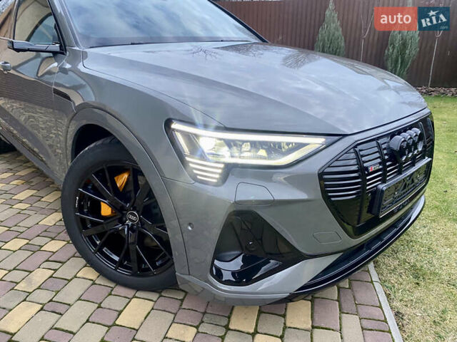 Сірий Ауді E-Tron, об'ємом двигуна 0 л та пробігом 43 тис. км за 45500 $, фото 12 на Automoto.ua