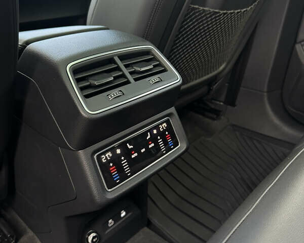 Серый Ауди E-Tron, объемом двигателя 0 л и пробегом 145 тыс. км за 29500 $, фото 72 на Automoto.ua