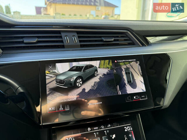 Серый Ауди E-Tron, объемом двигателя 0 л и пробегом 90 тыс. км за 33000 $, фото 57 на Automoto.ua
