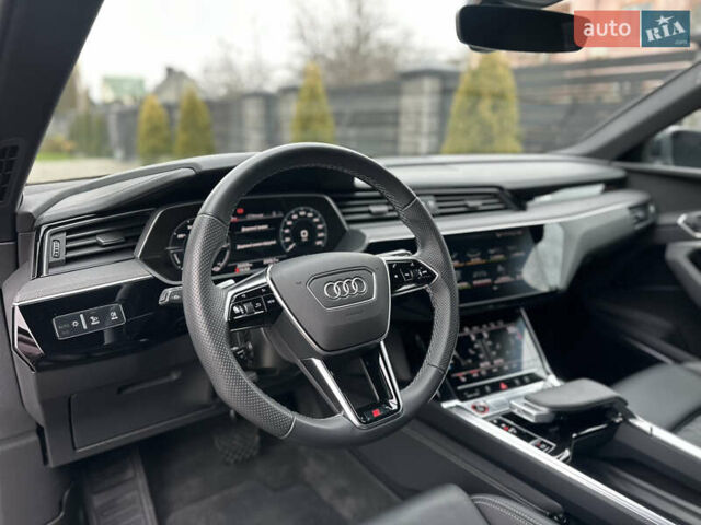 Сірий Ауді E-Tron, об'ємом двигуна 0 л та пробігом 22 тис. км за 49999 $, фото 56 на Automoto.ua