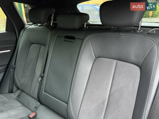 Сірий Ауді E-Tron, об'ємом двигуна 0 л та пробігом 151 тис. км за 29500 $, фото 81 на Automoto.ua