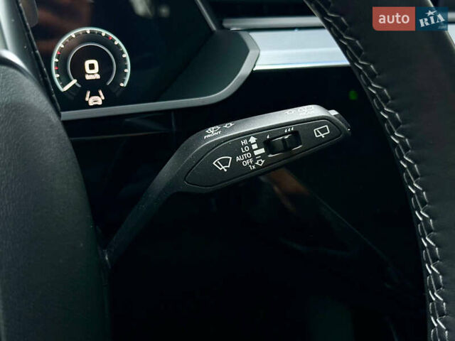 Серый Ауди E-Tron, объемом двигателя 0 л и пробегом 39 тыс. км за 44500 $, фото 70 на Automoto.ua