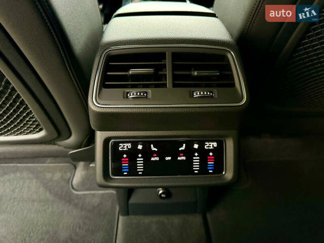 Сірий Ауді E-Tron, об'ємом двигуна 0 л та пробігом 39 тис. км за 46500 $, фото 40 на Automoto.ua