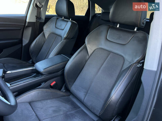 Серый Ауди E-Tron, объемом двигателя 0 л и пробегом 18 тыс. км за 42500 $, фото 34 на Automoto.ua