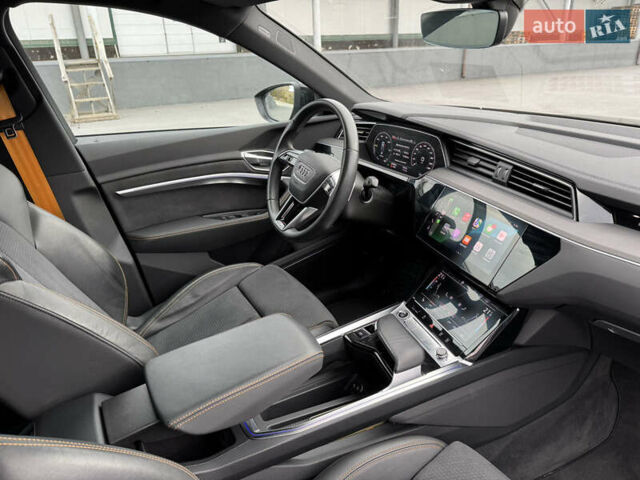 Ауди E-Tron 2022 в Виннице на Automoto.ua Серый Ауди E-Tron, объемом двигателя 0 л и пробегом 150 тыс. км за 39207 $, фото 39 на Automoto.ua