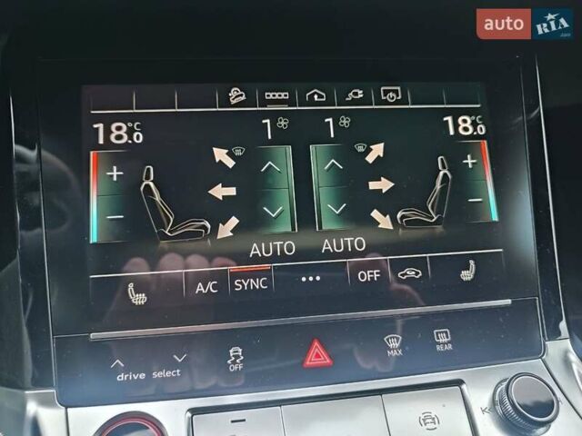 Сірий Ауді E-Tron, об'ємом двигуна 0 л та пробігом 36 тис. км за 47777 $, фото 30 на Automoto.ua