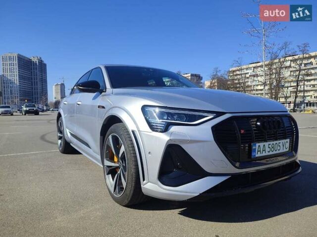 Сірий Ауді E-Tron, об'ємом двигуна 0 л та пробігом 36 тис. км за 47777 $, фото 1 на Automoto.ua