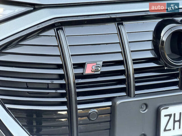 Серый Ауди E-Tron, объемом двигателя 0 л и пробегом 14 тыс. км за 53999 $, фото 30 на Automoto.ua