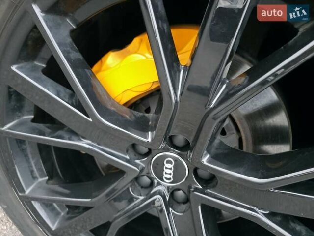 Серый Ауди E-Tron, объемом двигателя 0 л и пробегом 149 тыс. км за 36900 $, фото 7 на Automoto.ua