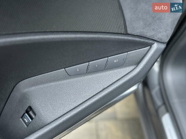 Серый Ауди E-Tron, объемом двигателя 0 л и пробегом 48 тыс. км за 49999 $, фото 41 на Automoto.ua