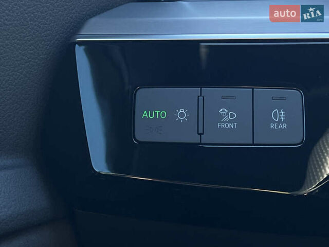 Серый Ауди E-Tron, объемом двигателя 0 л и пробегом 42 тыс. км за 47848 $, фото 54 на Automoto.ua