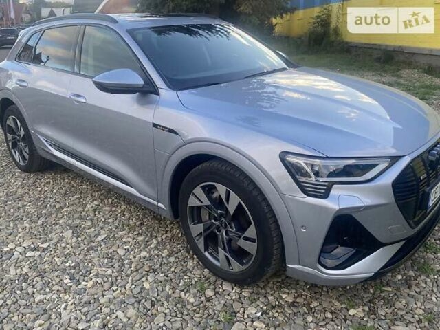 Серый Ауди E-Tron, объемом двигателя 0 л и пробегом 28 тыс. км за 39500 $, фото 4 на Automoto.ua