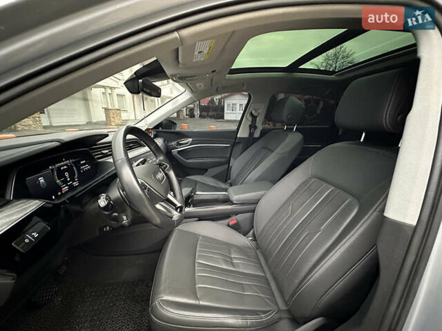 Сірий Ауді E-Tron, об'ємом двигуна 0 л та пробігом 80 тис. км за 39900 $, фото 37 на Automoto.ua