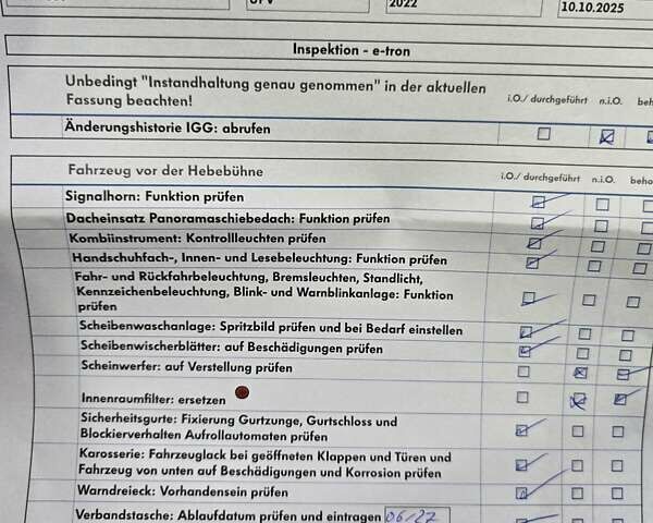 Серый Ауди E-Tron, объемом двигателя 0 л и пробегом 43 тыс. км за 48900 $, фото 27 на Automoto.ua