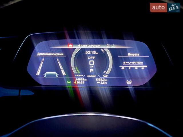 Сірий Ауді E-Tron, об'ємом двигуна 0 л та пробігом 43 тис. км за 45500 $, фото 39 на Automoto.ua