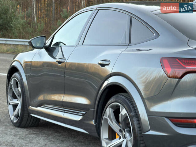 Серый Ауди E-Tron, объемом двигателя 0 л и пробегом 14 тыс. км за 53999 $, фото 48 на Automoto.ua