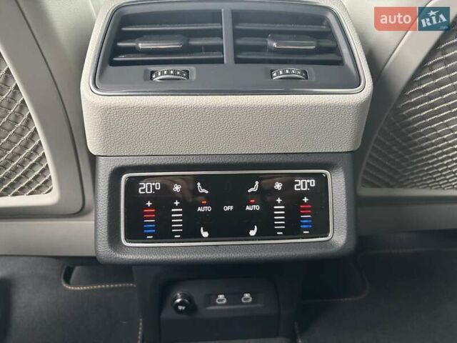 Серый Ауди E-Tron, объемом двигателя 0 л и пробегом 25 тыс. км за 44900 $, фото 14 на Automoto.ua