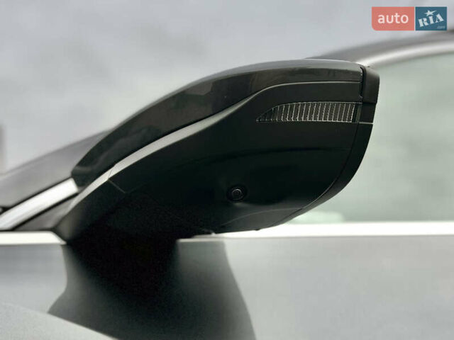 Сірий Ауді E-Tron, об'ємом двигуна 0 л та пробігом 22 тис. км за 49999 $, фото 34 на Automoto.ua